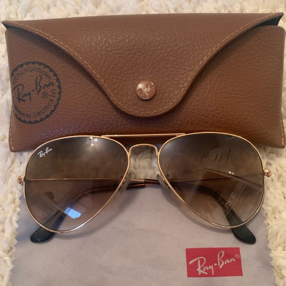 Ray-Ban Gold Aviator Gradient Glasses